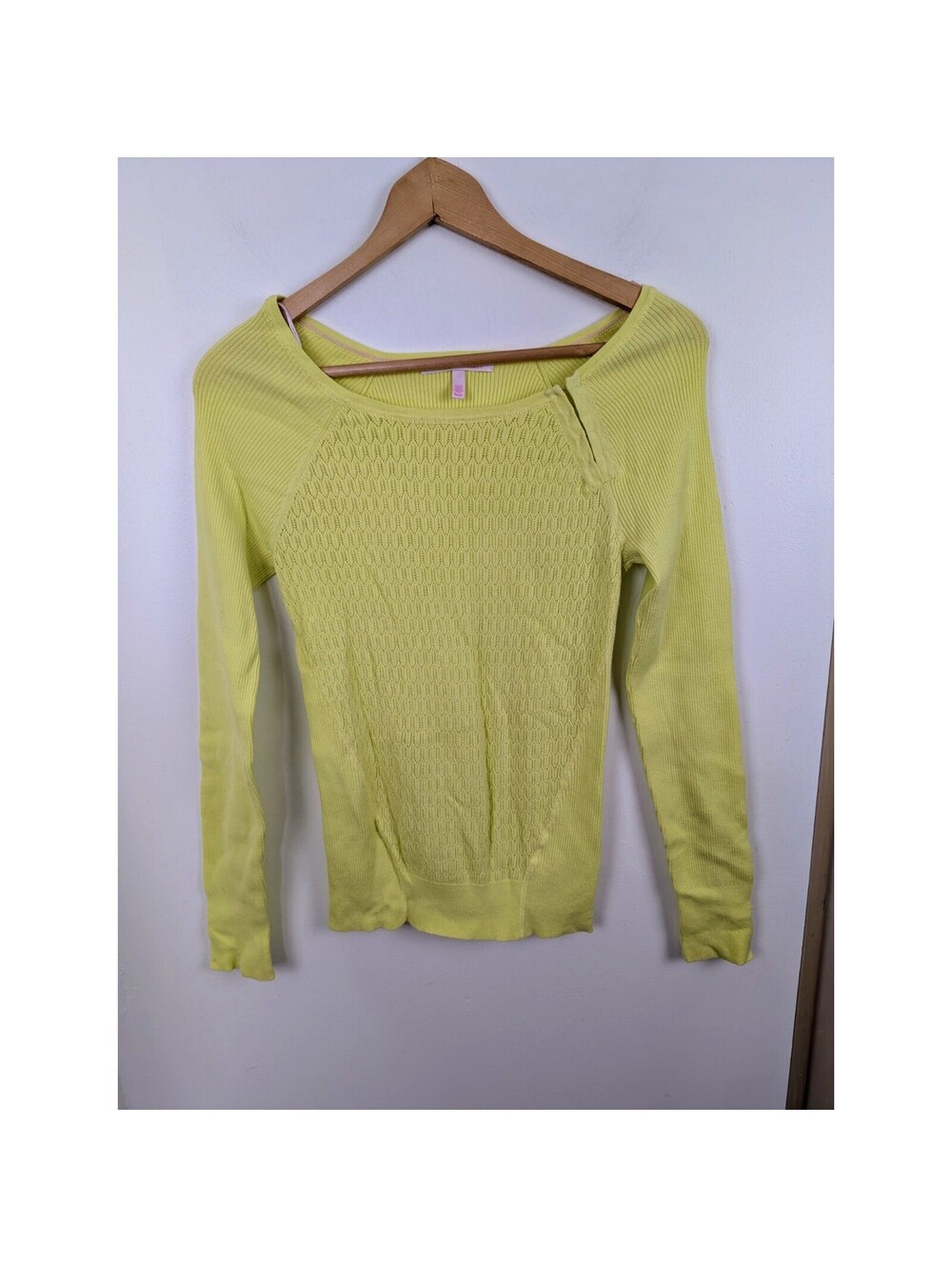 Victoria's Secret M Neon Yellow Sweater Thin Medium Y2k VS
